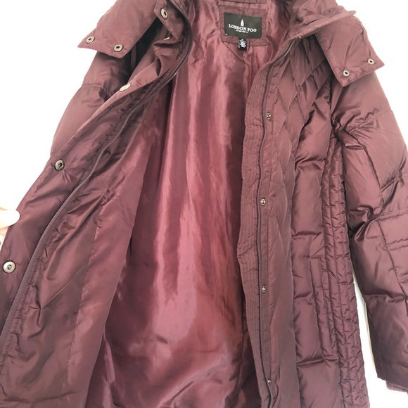 London Fog insulated jacket with detachable hood - Picture 5 of 11